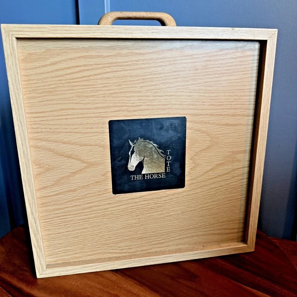 Vintage Breyer The Horse Tote 1:12 Wooden Travel Barn Stable Carry Case Freedom